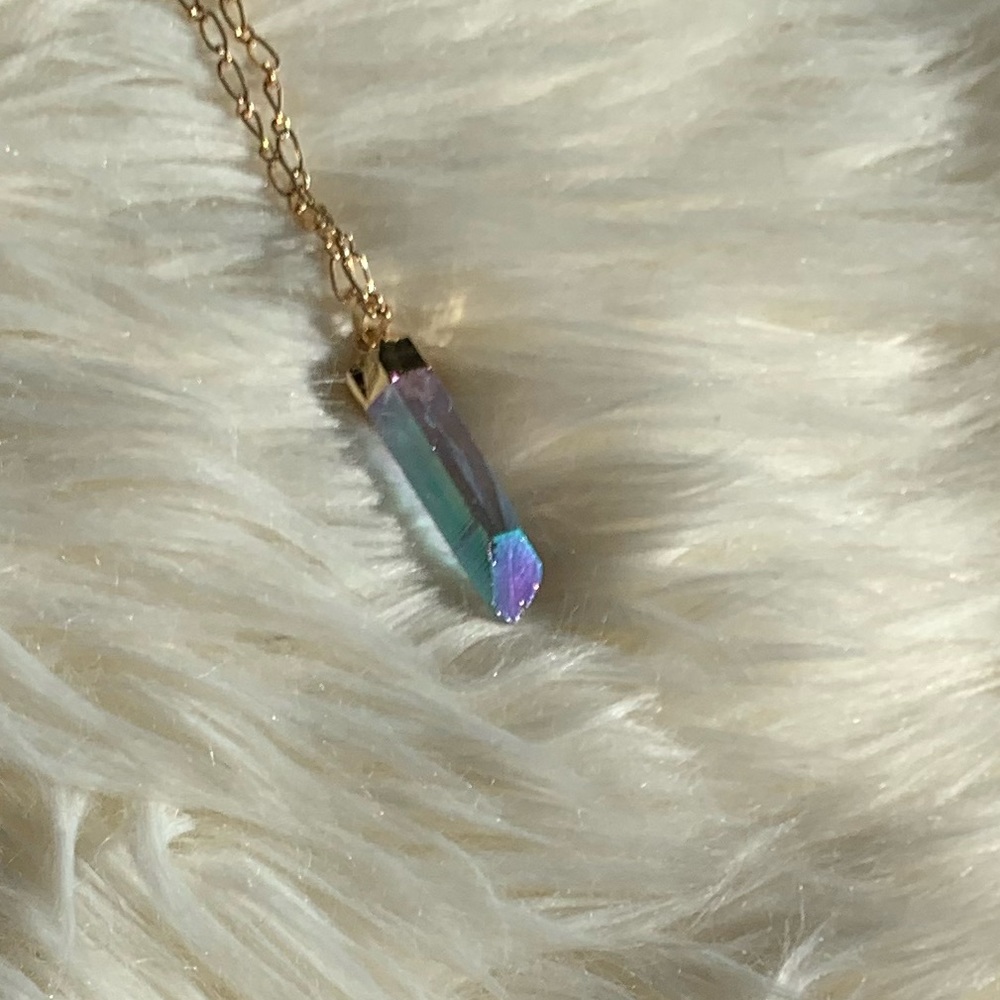 🦄💎Angel aura quartz necklace🦄💎